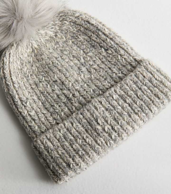 Light grey colored velvet texture | Premium AI-generated image