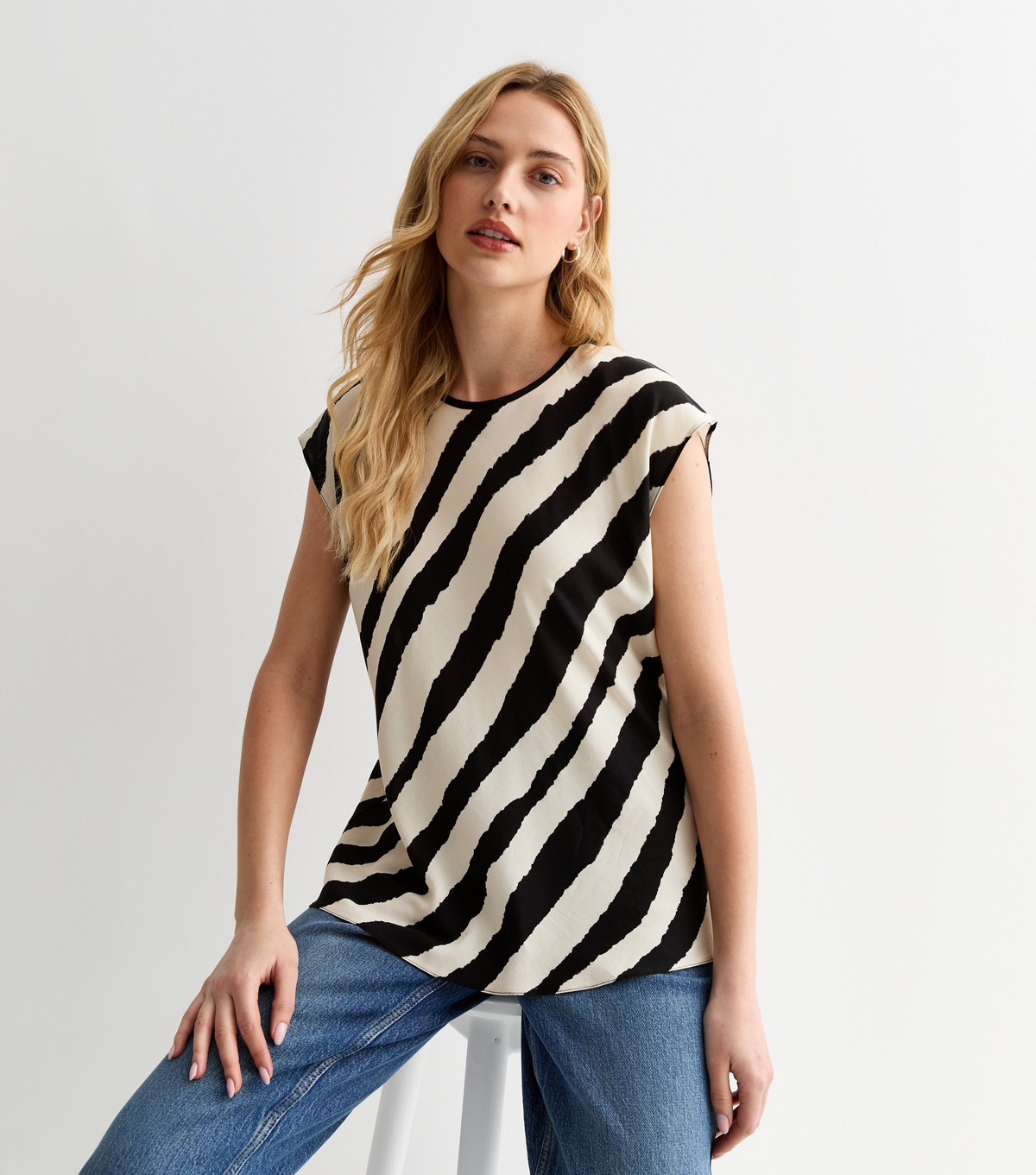 Women's Off White Diagonal Stripe Cap Sleeve Top New Look