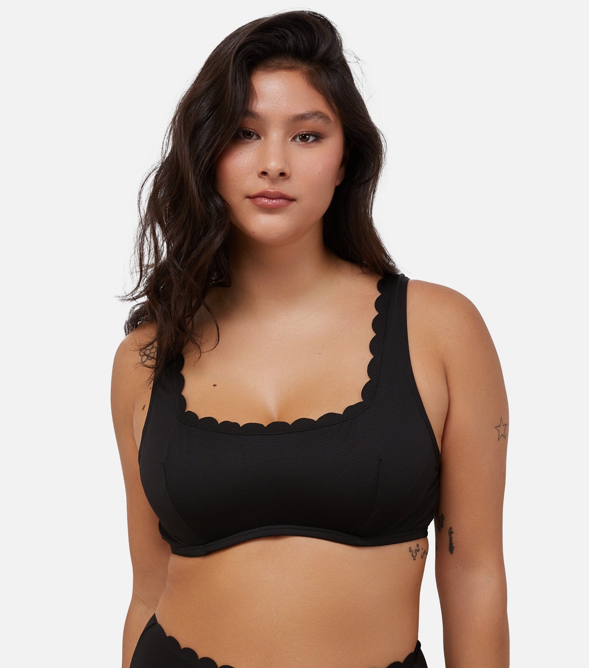 Women's Black Scallop Crop Bikini Top Peek & Beau New Look