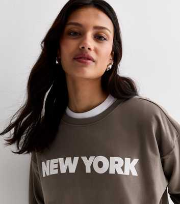 Brown Cotton New York Print Crew Neck Sweatshirt