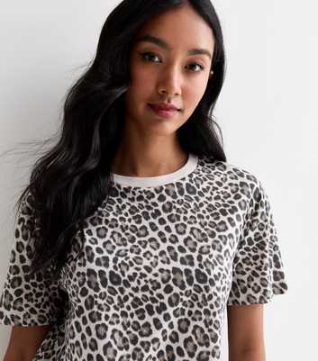 Brown Cotton Leopard Print T-Shirt