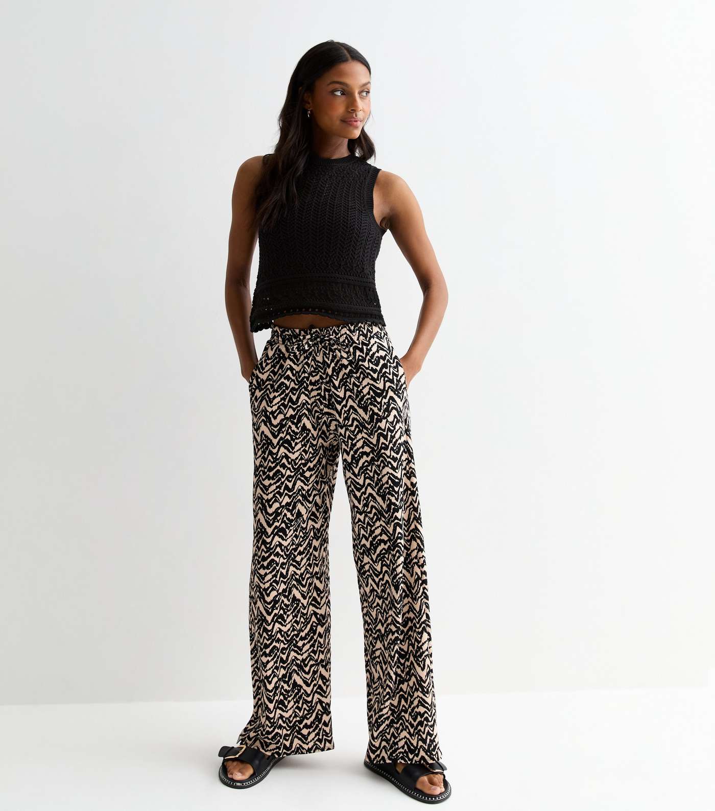 Black Crinkle Stretch Abstract Print Trousers  Image 3