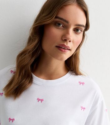 Pink Cotton Embroidered Bow Boxy T-Shirt New Look