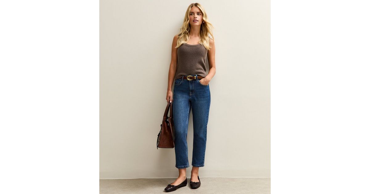 Petite Blue Straight Leg Jeans New Look