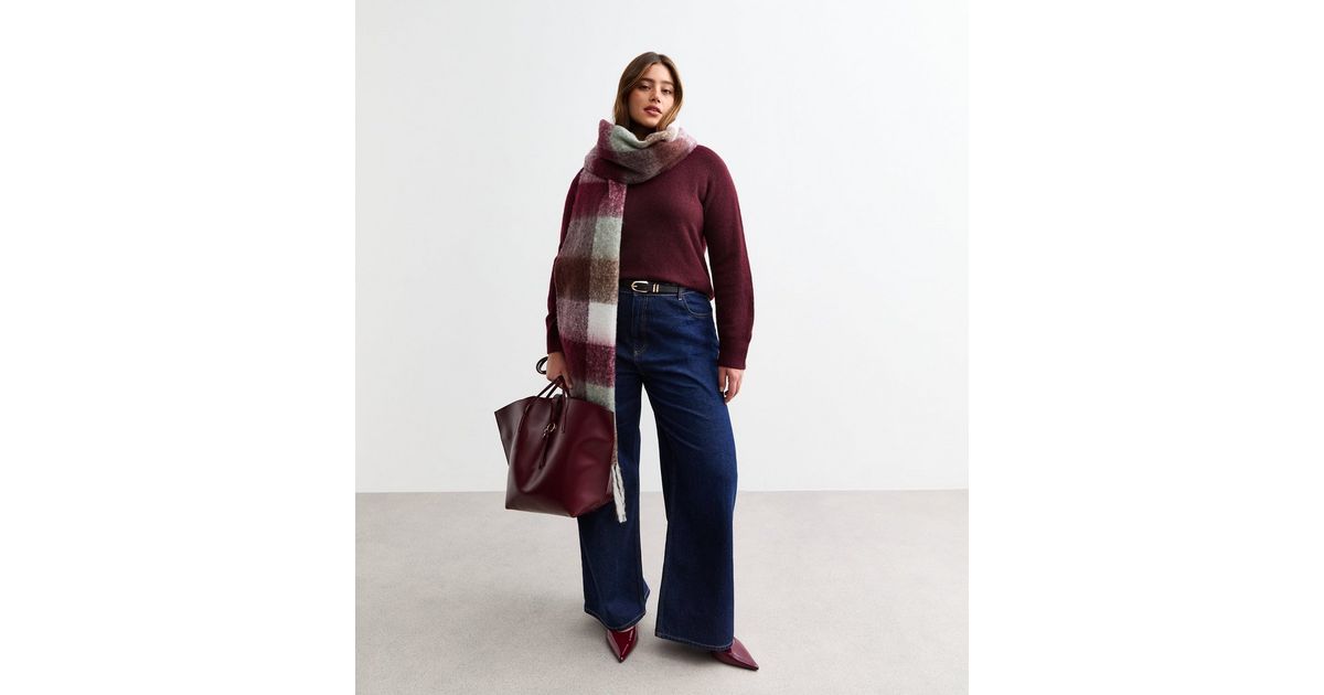 4119 Burgundy Crew Neck Jumper