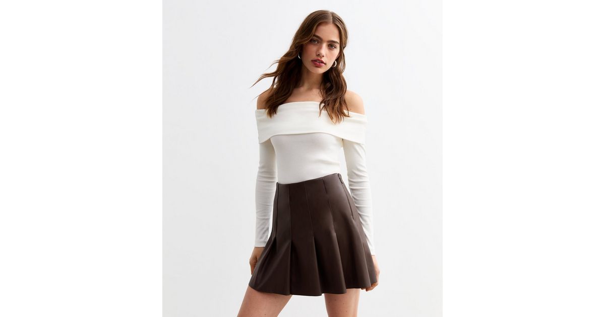Brown Leather-Look Pleated Micro Mini Skirt New Look