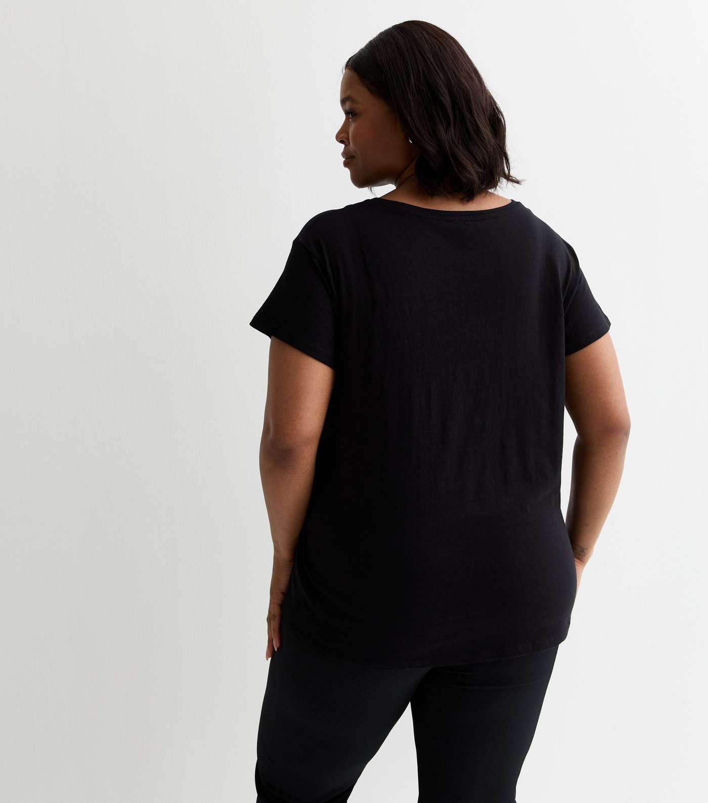 Curves Black NYC Leopard Print Cotton T-Shirt  Image 4