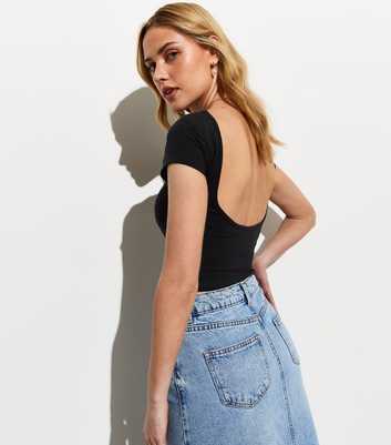 Black Backless Cropped T-Shirt 