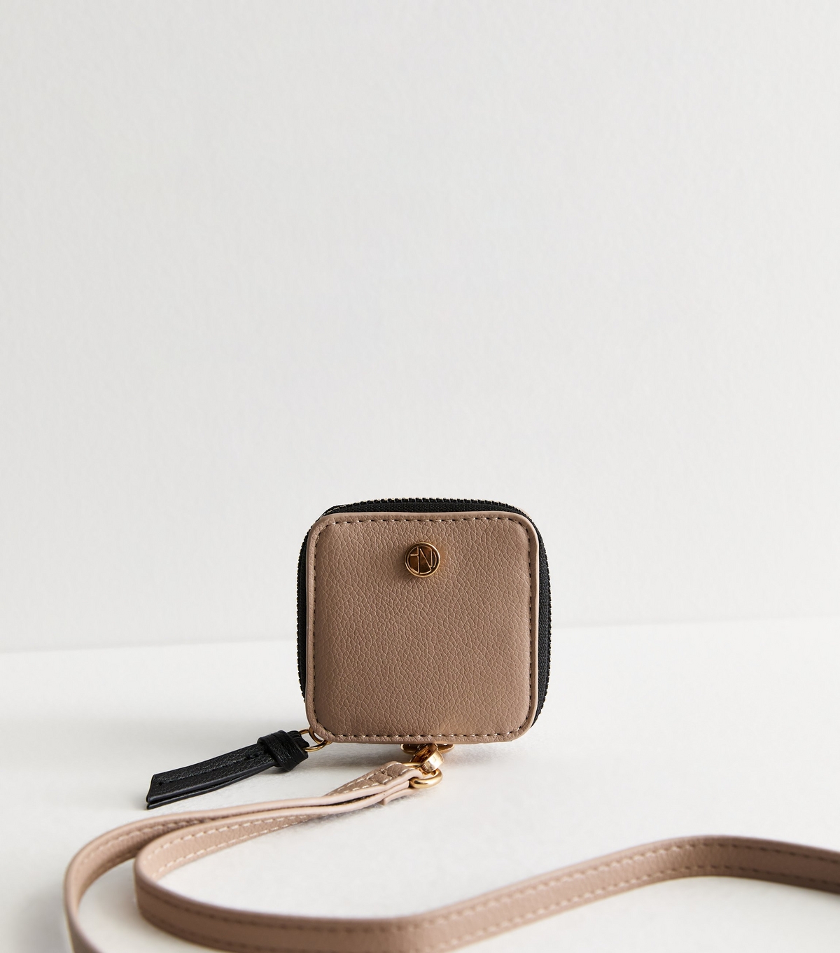 Light Brown Leather-Look Earphones Case New Look