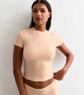 Dorina Cream Smooth Microfibre T-Shirt