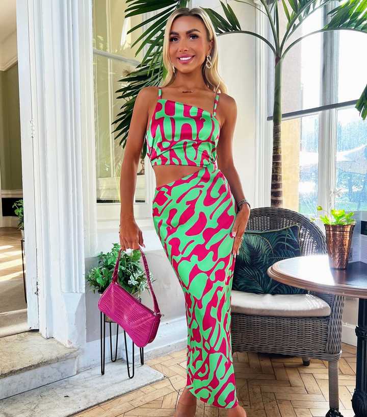 AX Paris Green Abstract Print Cut Out Maxi Dress | New Look AX Paris Green Abstract Print Cut Out Maxi Dress | New Look