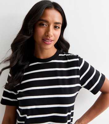 Petite Black Cotton Stripe Print T-Shirt