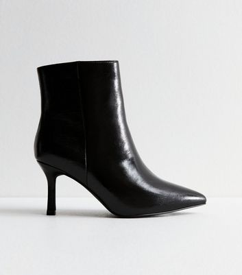 Wide Fit Black Point Toe Ankle Boots New Look