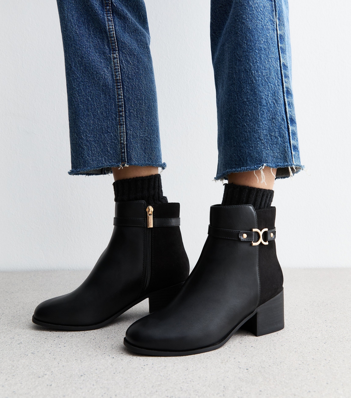 Women's Wide Fit Black Leather-Look Block Heel Ankle Boots Vegan New Look