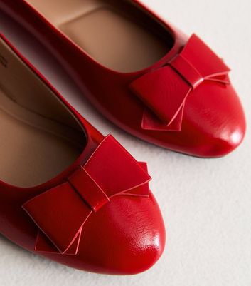 Red Leather Look Bow Toe Cap Ballet Pump Shoes New Look