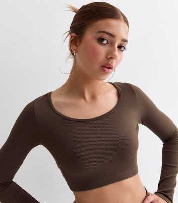 Girls Dark Brown Scoop Neck Cropped T-Shirt