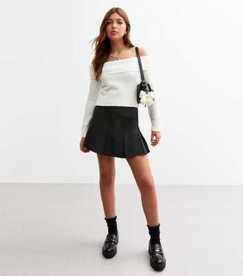 Girls Black Pleated Skort