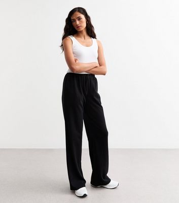 Tall Black Wide Leg Joggers | New Look