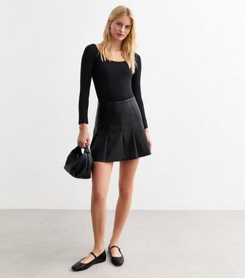 Newlook leather pleated skirt hotsell