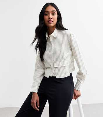 White Stripe Pattern Pocket Detail Crop Shirt