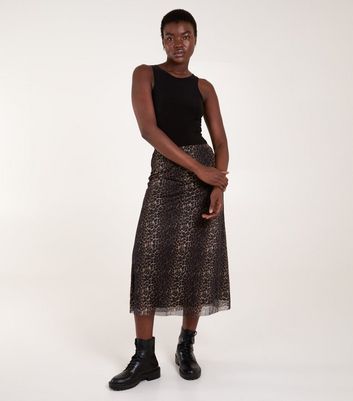 Leopard print midi skirt how to wear best sale