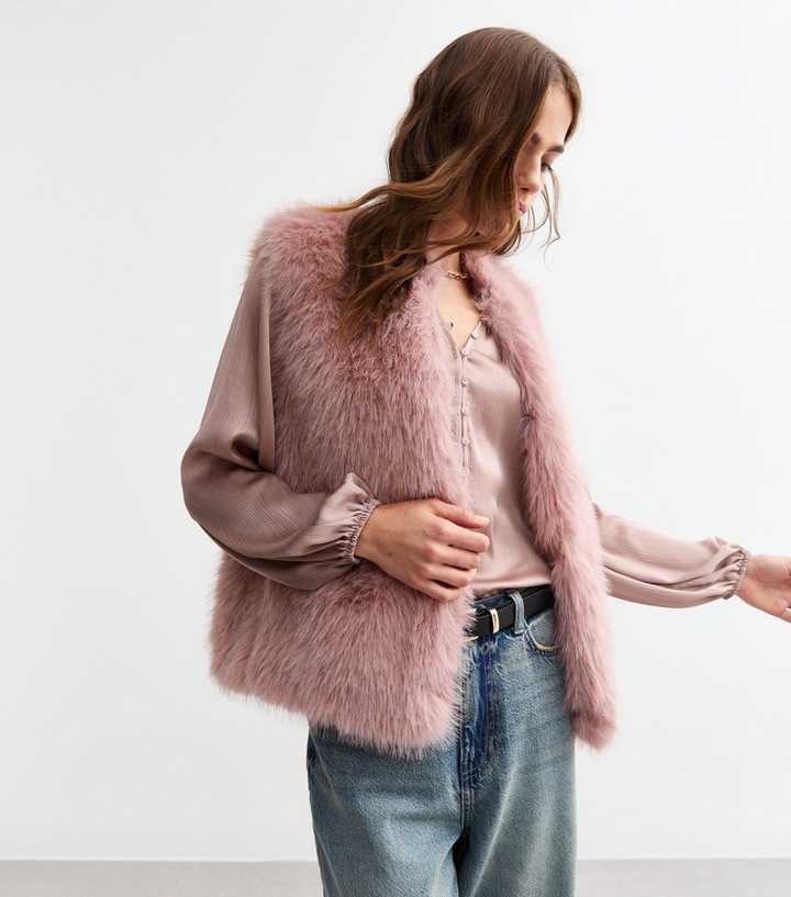 Mayoral 4315 Pink Faux Fur Gilet In Stock Now main image 1