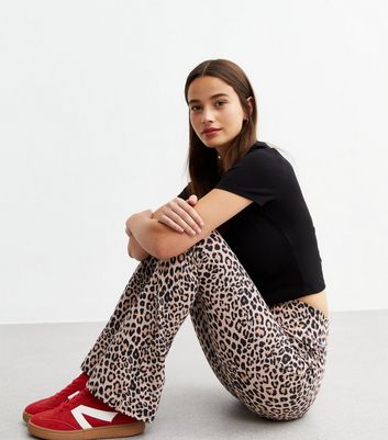 Leopard flared legging hotsell