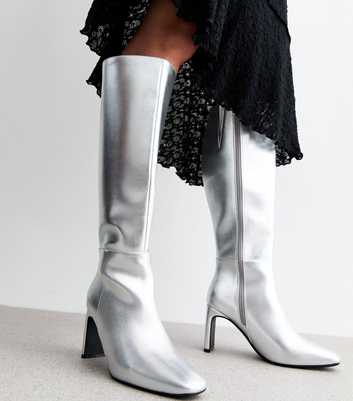 Silver Knee High Heeled Boots 