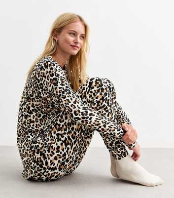 Tall Brown Soft Touch Leopard Print Pyjama Set