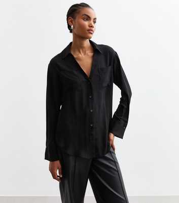 Tall Black Chest Pocket Crepe Shirt