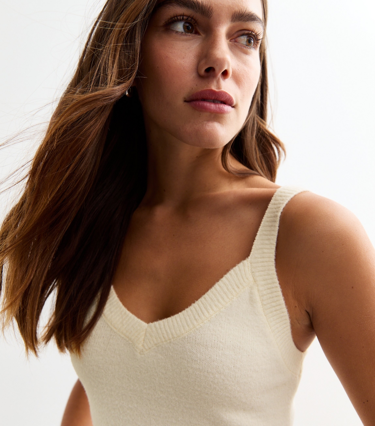 Women's Petite Off White Textured Knit Crop Vest Top New Look
