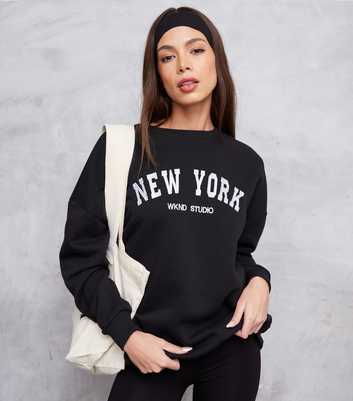 WKNDGIRL Black New York Sweatshirt 