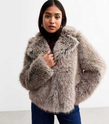 Petite Grey Cropped Faux Fur Jacket