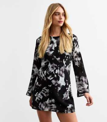 Black Blur Print Flare Sleeve Mini Dress