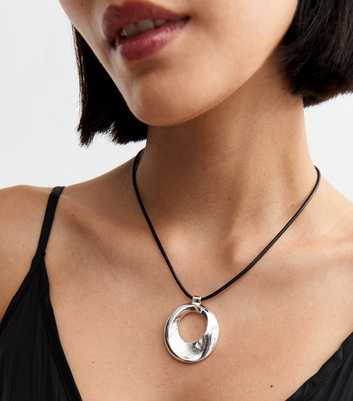 Silver Tone Oval Pendant Cord Necklace