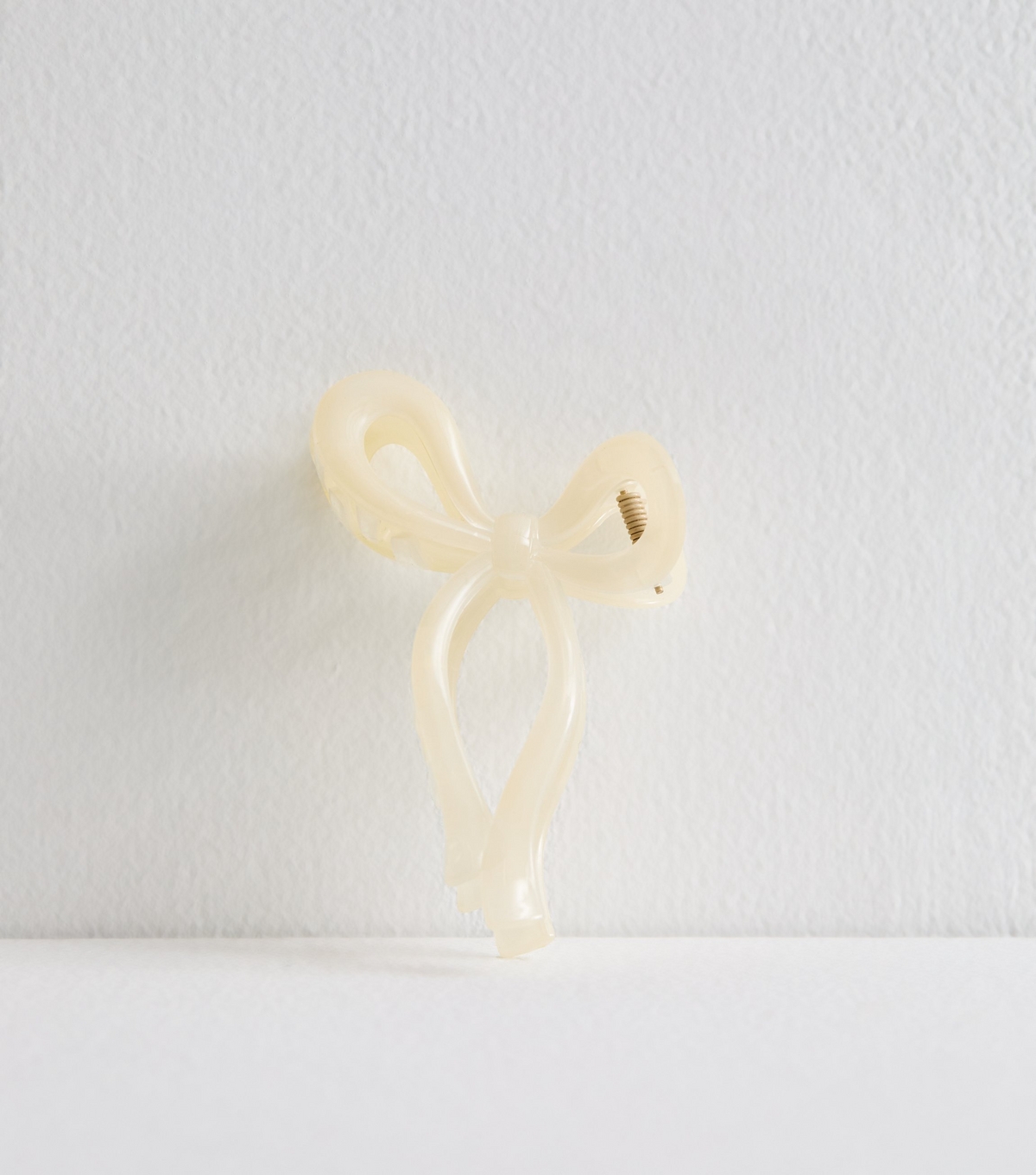 Cream Transparent Bow Hair Claw Clip New Look