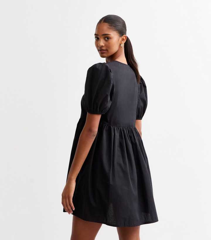 black mini smock dress Elegant Black Smocked Mini Dress for Women - Long Sleeve, V-Neck, High  Waist for Effortless Chic Style