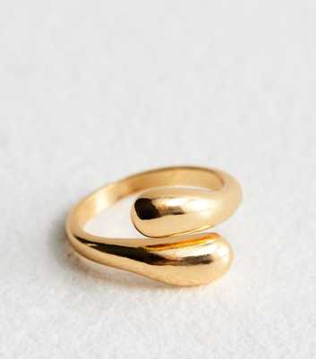 Gold Tone Hug Teardrop Ring 