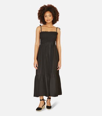 Yumi Black Tiered Midi Dress New Look