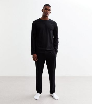 Asos Online Asos Men's Pajama Sets Find The Latest New Asos