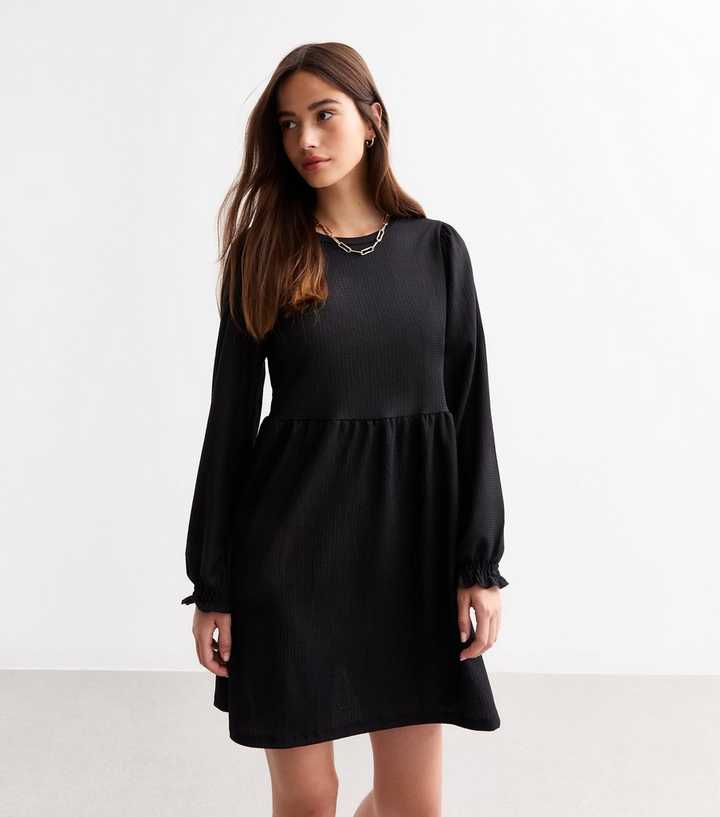 Black Crinkle Long Sleeve Mini Smock Dress