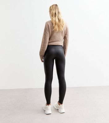 Petite Black Wet Look Leggings New Look