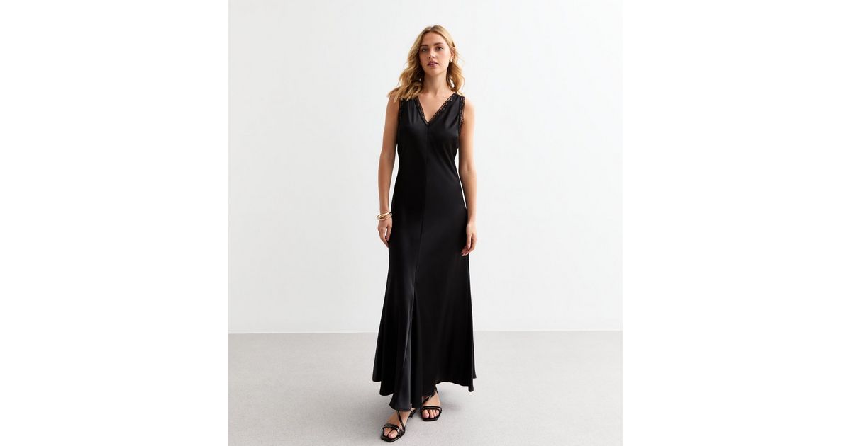 Amri Women's Sleeveless Satin Maxi Dress - Halter Neck With Ruffled High Neckline & Waist Tie