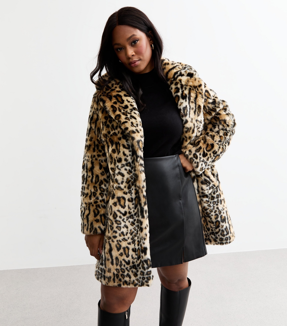 Women's Plus Size Leopard Print Faux Fur Coat Curves New Look
