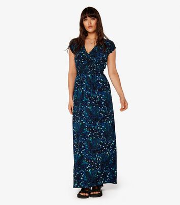 Apricot Navy Cheetah Print V Neck Maxi Dress New Look