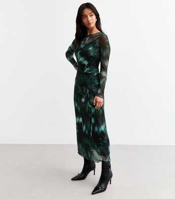 Petite Green Printed Ruched Mesh Midi Dress