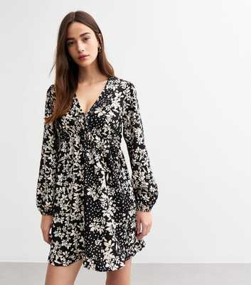 Black Floral V-Neck Long Sleeve Mini Dress