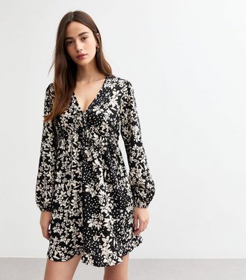 Stylish Long Sleeve V-Neck Mini Dress
