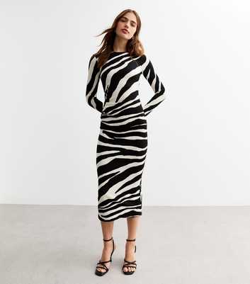 Black Zebra Print Crinkled Long Sleeved Midi Dress