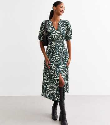 Green Zebra Print Crinkled Midi Dress